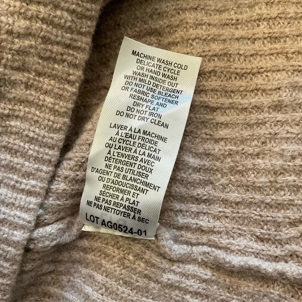 ✨ 🍂 Tahari Beige Women’s Turtleneck Sweater Merino Wool Cotton Blend Sz L - Picture 5 of 9